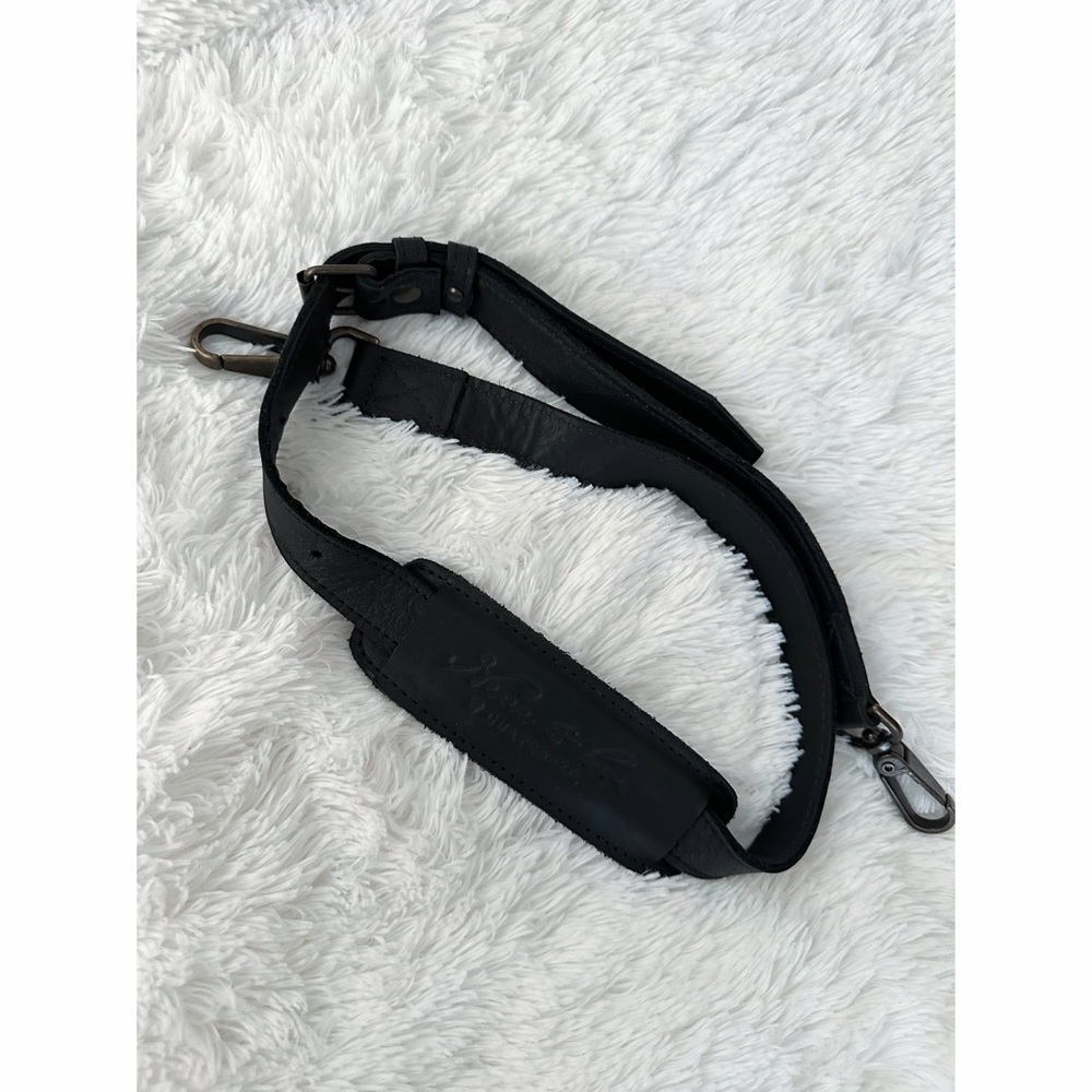 Nena & Co. Black Leather Belt Bag